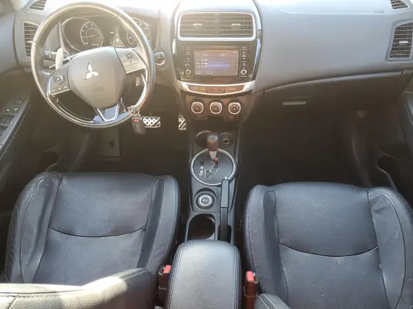 JA4AR4AWXGZ055544 2016 MITSUBISHI OUTLANDER - Image 8