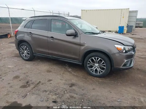 JA4AR4AWXJZ020218 2018 MITSUBISHI OUTLANDER - Image 1