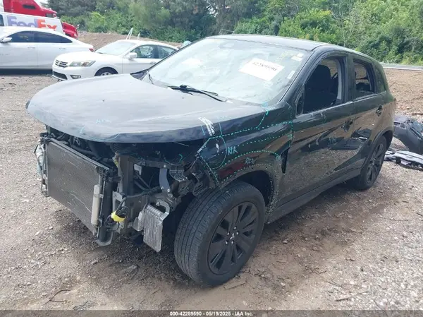 JA4ARUAU0MU009437 2021 MITSUBISHI OUTLANDER - Image 2