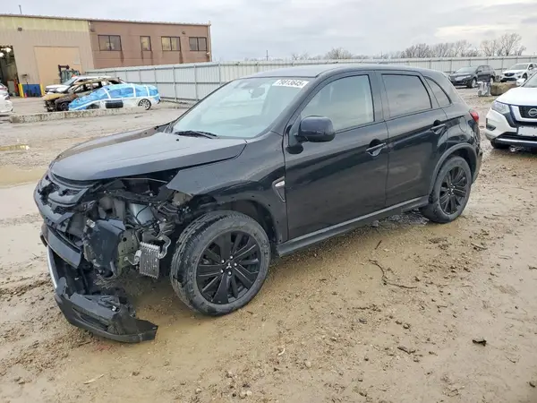 JA4ARUAU0NU013277 2022 MITSUBISHI OUTLANDER - Image 1