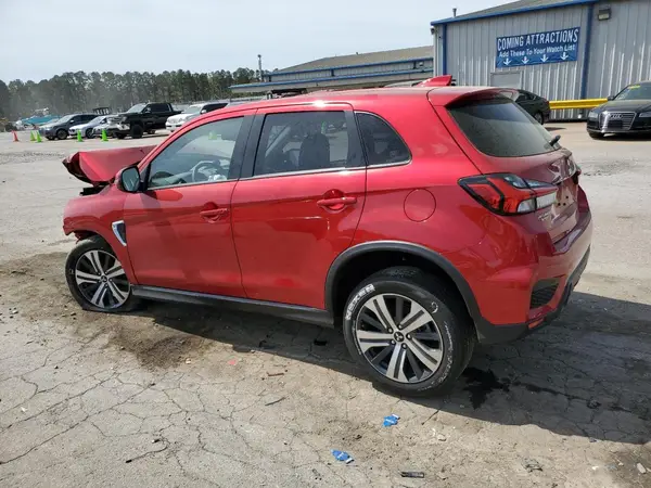 JA4ARUAU0RU012359 2024 MITSUBISHI OUTLANDER - Image 2