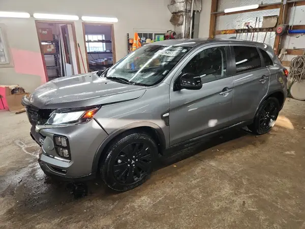 JA4ARUAU0SU005157 2025 MITSUBISHI OUTLANDER - Image 1