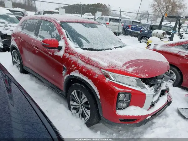 JA4ARUAU1MU017224 2021 MITSUBISHI OUTLANDER - Image 1