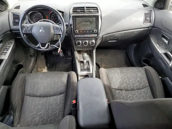 JA4ARUAU1MU025470 2021 MITSUBISHI OUTLANDER - Image 8