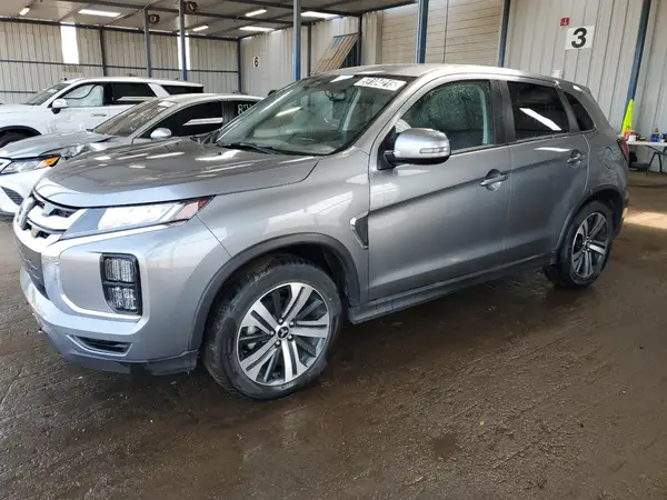 JA4ARUAU1RU004951 2024 MITSUBISHI OUTLANDER - Image 1