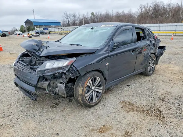 JA4ARUAU1RU013388 2024 MITSUBISHI OUTLANDER - Image 1