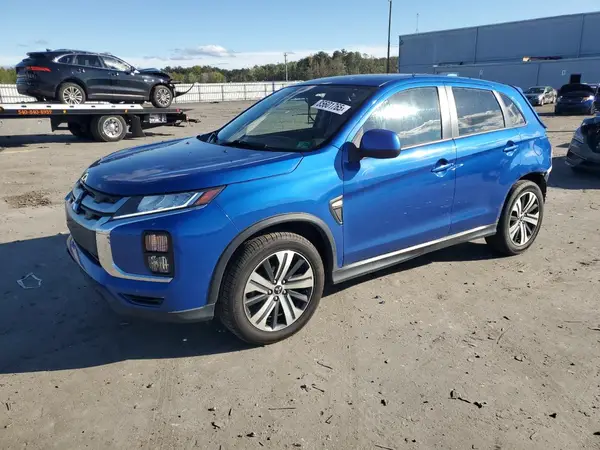 JA4ARUAU2MU006975 2021 MITSUBISHI OUTLANDER - Image 1