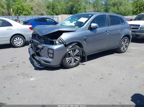JA4ARUAU2MU013554 2021 MITSUBISHI OUTLANDER - Image 2