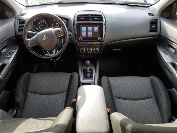JA4ARUAU2MU017913 2021 MITSUBISHI OUTLANDER - Image 8
