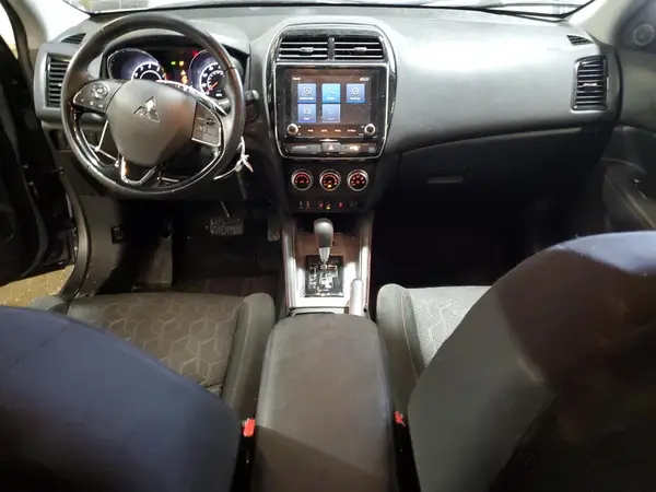JA4ARUAU2MU020620 2021 MITSUBISHI OUTLANDER - Image 8