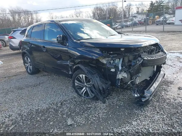 JA4ARUAU2RU011259 2024 MITSUBISHI OUTLANDER - Image 1