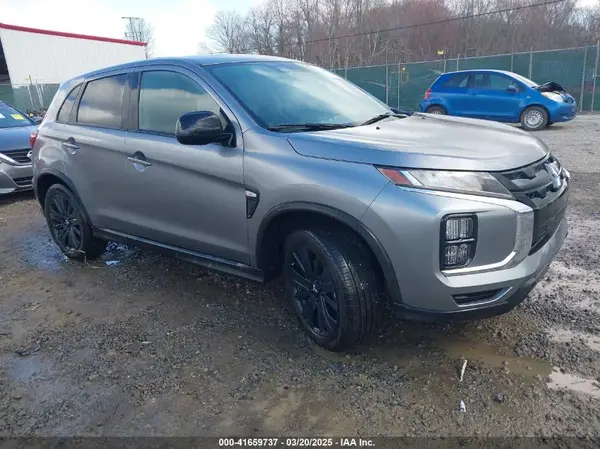 JA4ARUAU2RU018678 2024 MITSUBISHI OUTLANDER - Image 1
