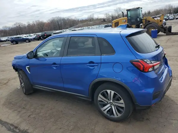 JA4ARUAU3MU006712 2021 MITSUBISHI OUTLANDER - Image 2