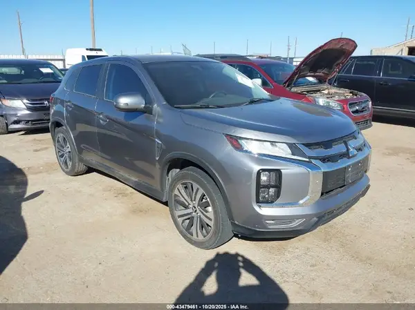 JA4ARUAU3MU019072 2021 MITSUBISHI OUTLANDER - Image 1