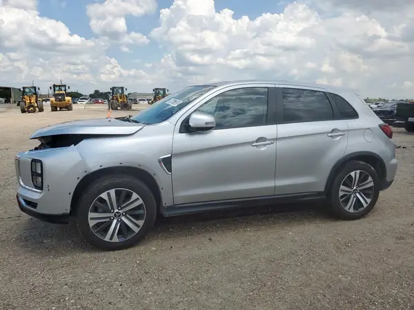 JA4ARUAU3NU008705 2022 MITSUBISHI OUTLANDER - Image 1