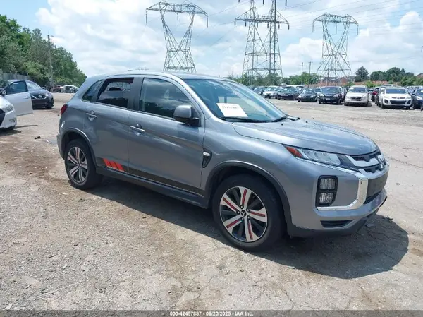 JA4ARUAU3NU023267 2022 MITSUBISHI OUTLANDER - Image 1