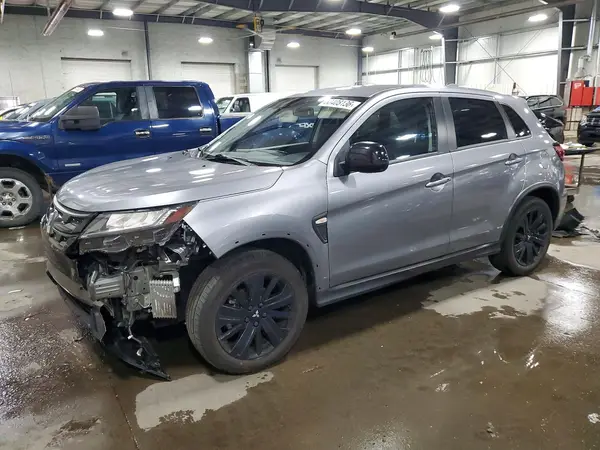 JA4ARUAU3RU001064 2024 MITSUBISHI OUTLANDER - Image 1