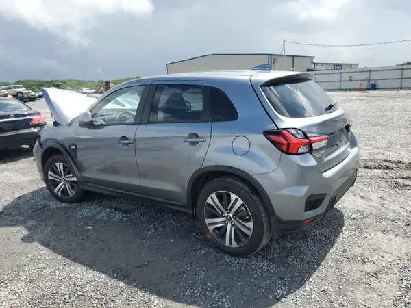 JA4ARUAU3RU023968 2024 MITSUBISHI OUTLANDER - Image 2