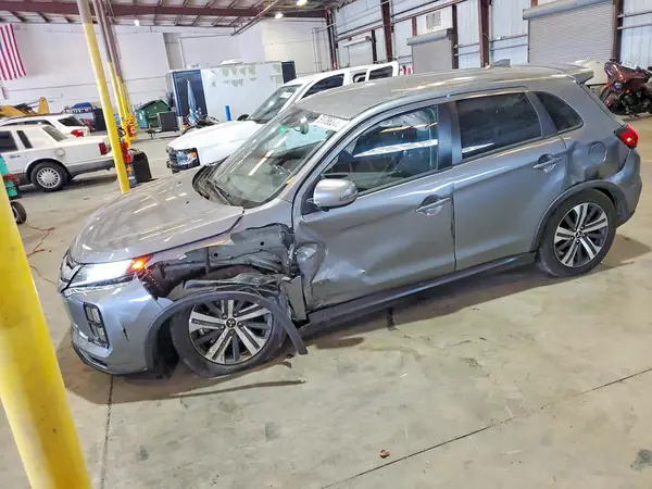 JA4ARUAU3SU011471 2025 MITSUBISHI OUTLANDER - Image 1