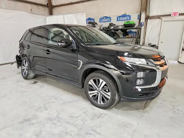 2026 MITSUBISHI OUTLANDER COPART lot 68593026 auction photo 4