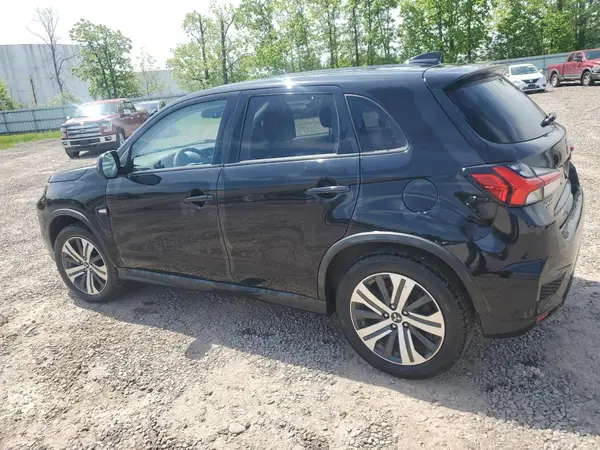JA4ARUAU4MU008615 2021 MITSUBISHI OUTLANDER - Image 2