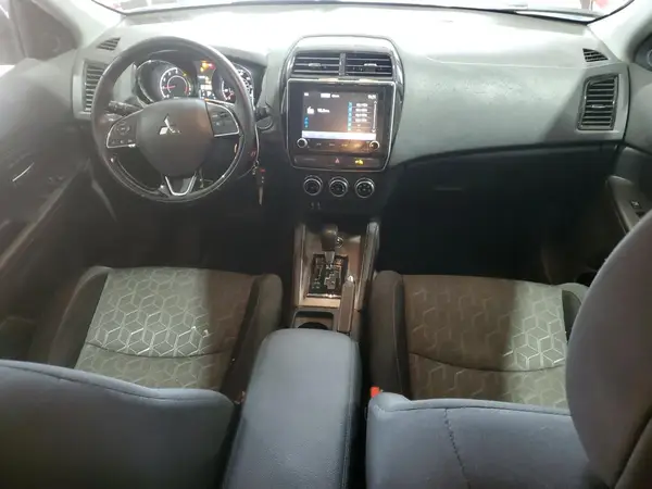 JA4ARUAU5MU008171 2021 MITSUBISHI OUTLANDER - Image 8