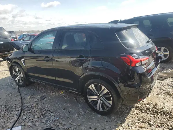JA4ARUAU5MU019655 2021 MITSUBISHI OUTLANDER - Image 2