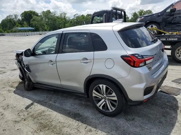 JA4ARUAU5RU018111 2024 MITSUBISHI OUTLANDER - Image 2