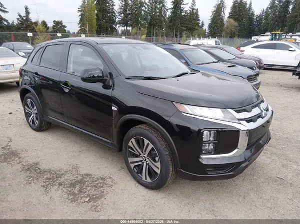 JA4ARUAU5TU018603 2026 MITSUBISHI OUTLANDER - Image 1