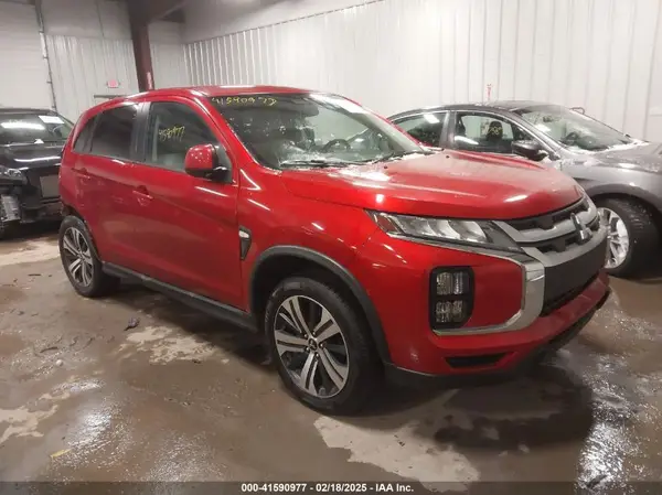 JA4ARUAU6MU020734 2021 MITSUBISHI OUTLANDER - Image 1