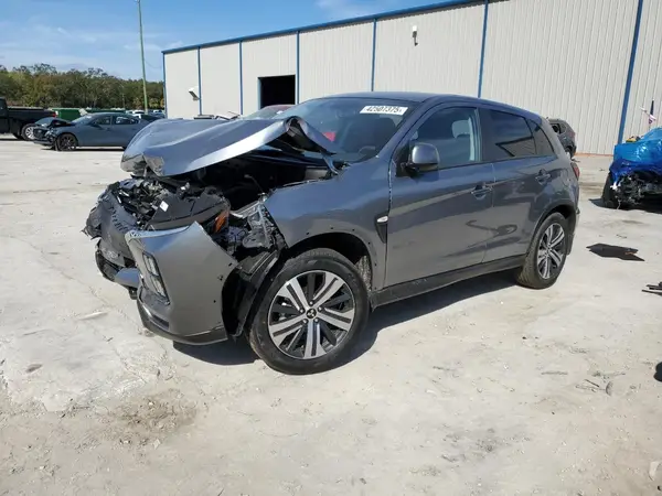 JA4ARUAU6RU023852 2024 MITSUBISHI OUTLANDER - Image 1