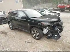 JA4ARUAU6SU010587 2025 MITSUBISHI OUTLANDER