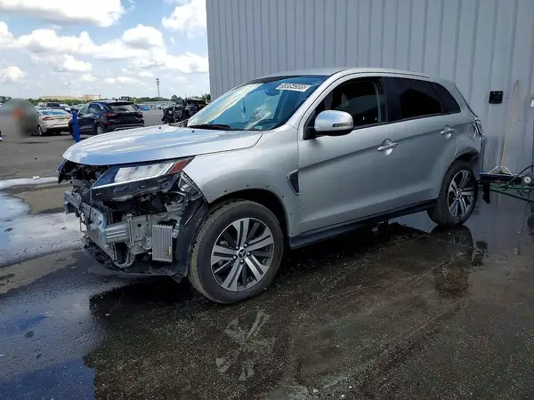 JA4ARUAU6SU010864 2025 MITSUBISHI OUTLANDER - Image 1