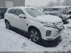JA4ARUAU7MU015610 2021 MITSUBISHI OUTLANDER