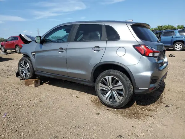 JA4ARUAU7MU035758 2021 MITSUBISHI OUTLANDER - Image 2