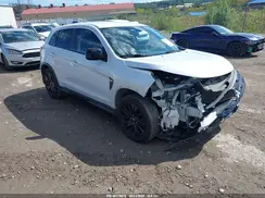 JA4ARUAU7NU015821 2022 MITSUBISHI OUTLANDER