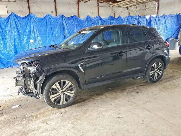 JA4ARUAU7RU020927 2024 MITSUBISHI OUTLANDER - Image 1