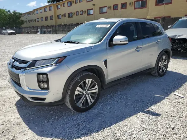 JA4ARUAU8MU018483 2021 MITSUBISHI OUTLANDER - Image 1