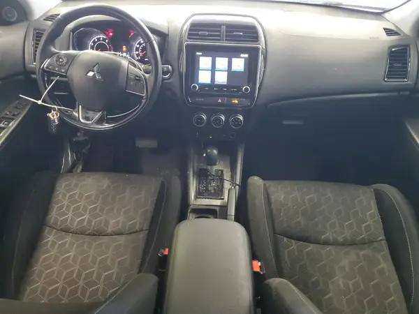 JA4ARUAU8MU023117 2021 MITSUBISHI OUTLANDER - Image 8