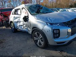 JA4ARUAU8NU009834 2022 MITSUBISHI OUTLANDER