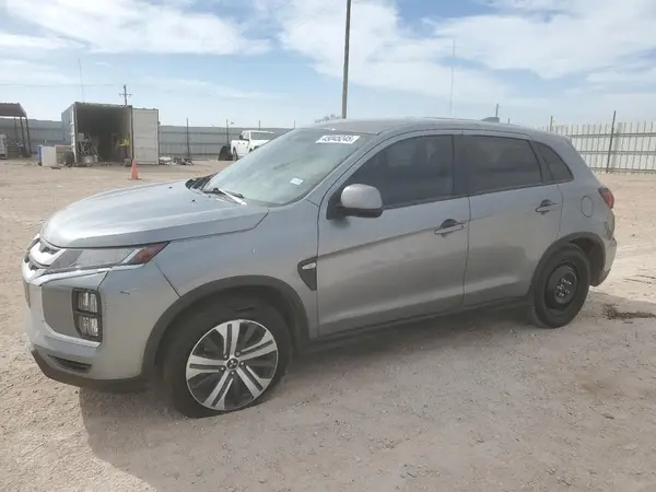 JA4ARUAU8PU008153 2023 MITSUBISHI OUTLANDER - Image 1