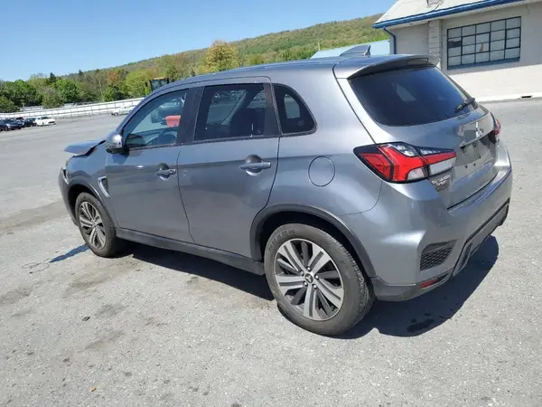JA4ARUAU8PU011800 2023 MITSUBISHI OUTLANDER - Image 2