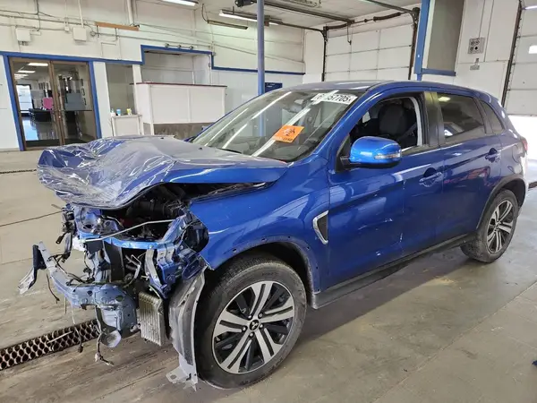 JA4ARUAU8PU012347 2023 MITSUBISHI OUTLANDER - Image 1