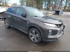 JA4ARUAU8RU000623 2024 MITSUBISHI OUTLANDER