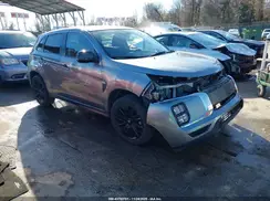 JA4ARUAU8RU019110 2024 MITSUBISHI OUTLANDER