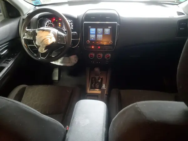 JA4ARUAU9MU007198 2021 MITSUBISHI OUTLANDER - Image 8