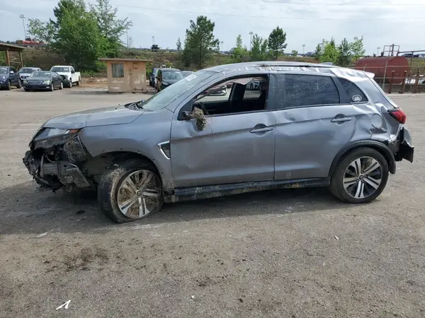 JA4ARUAU9MU018587 2021 MITSUBISHI OUTLANDER - Image 1