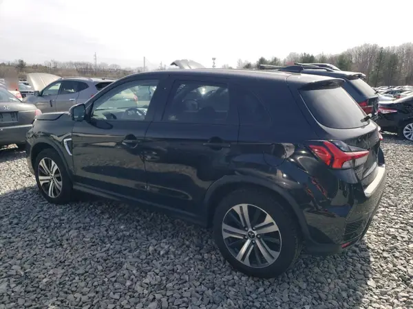 JA4ARUAU9MU026771 2021 MITSUBISHI OUTLANDER - Image 2