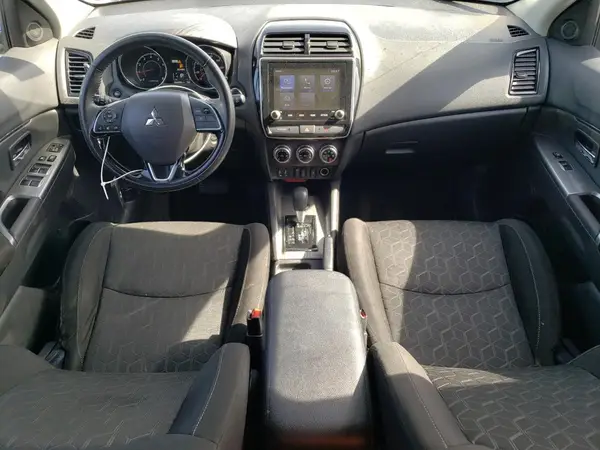 JA4ARUAU9MU026771 2021 MITSUBISHI OUTLANDER - Image 8