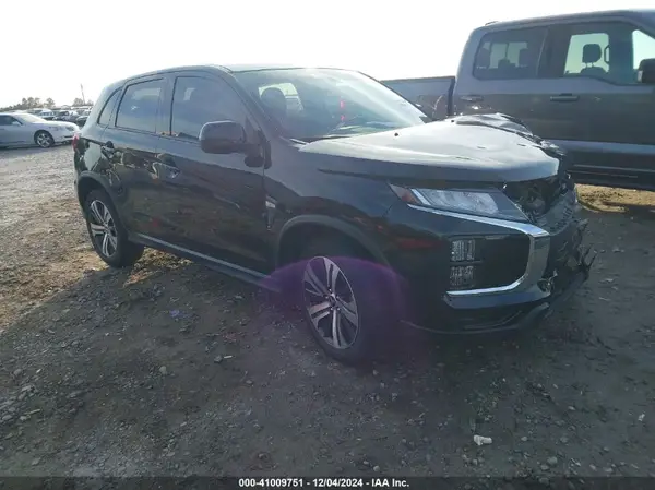 JA4ARUAU9PU002314 2023 MITSUBISHI OUTLANDER - Image 1
